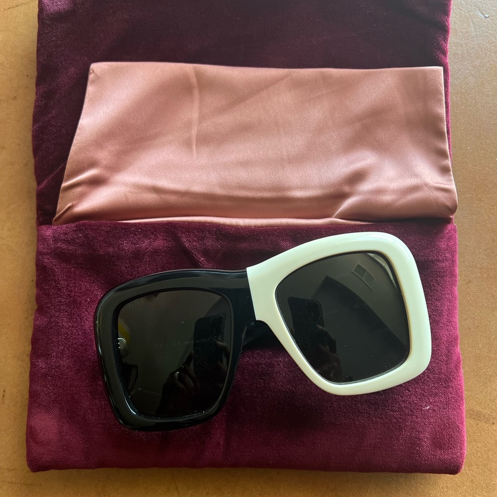 Gucci Black and White Sunglasses